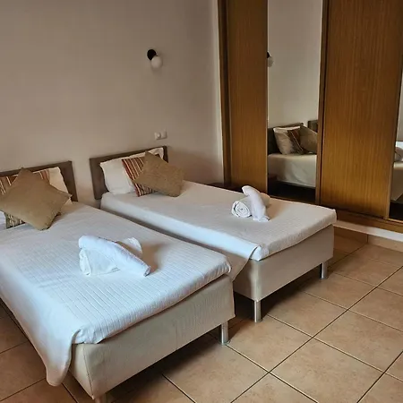 Pétalas By Atlantichotels 3*